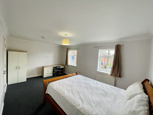 House Share at 76 Fletton Ave Fletton PE2 8AU