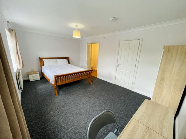 House Share at 76 Fletton Ave Fletton PE2 8AU