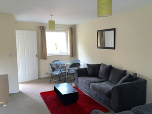House Share at 14 Lakeview Way Hampton